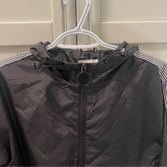 GARAGE Black and White Crop Windbreaker Jacket | Striped Sleeves | Size Small - Picture 2 of 10